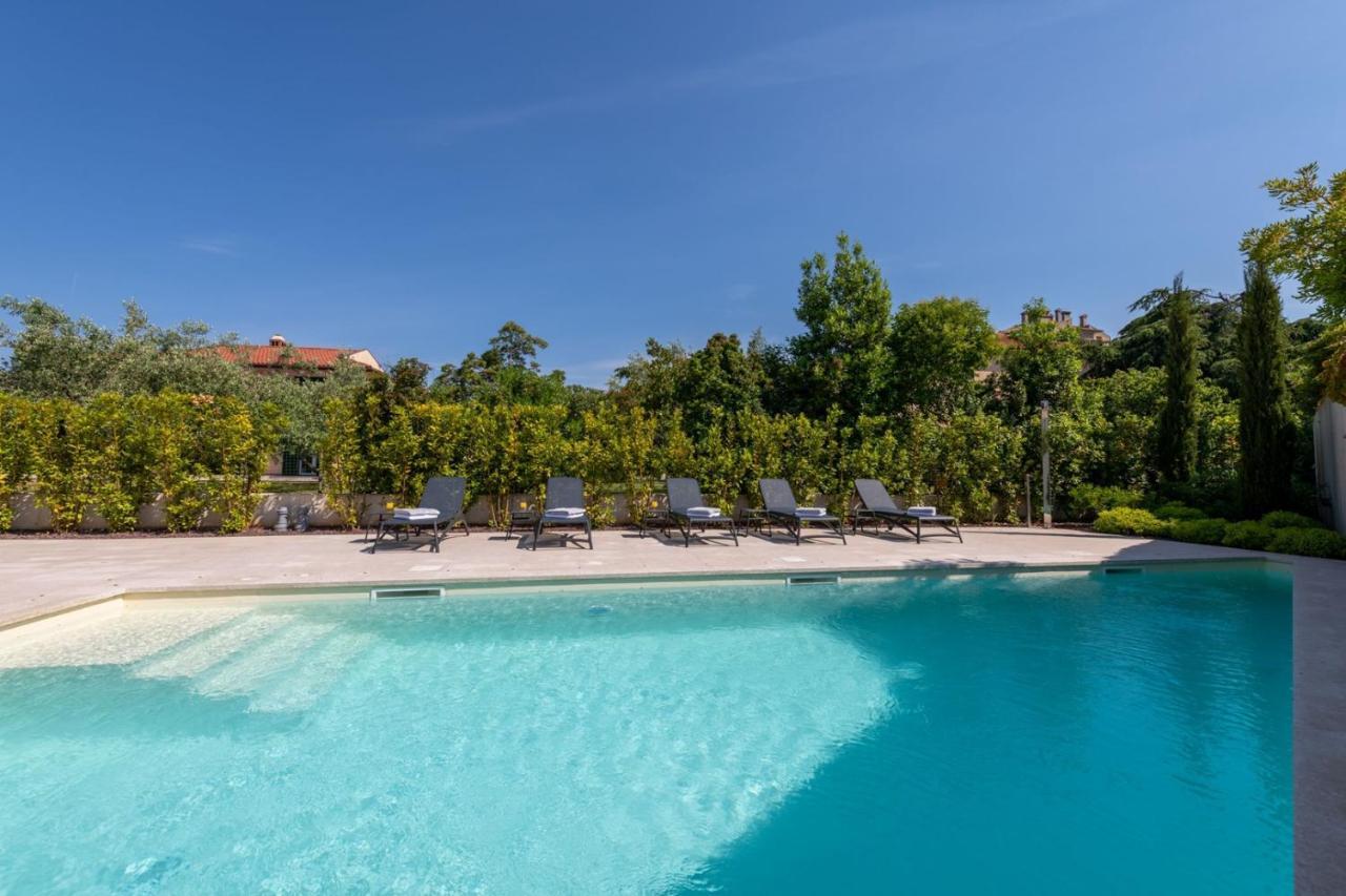 Rm Luxury Villa With Pool In Rovinj Exteriör bild